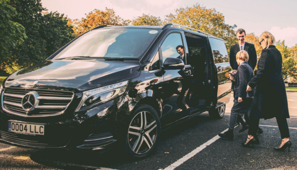 How to Hire V Class Car Service in London